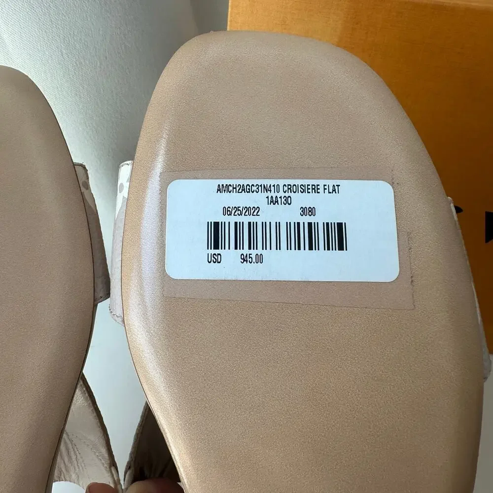 Louis Vuitton (EUR 41) Monogram Empreinte Croisiere Mule Flats - Beige/ Taupe